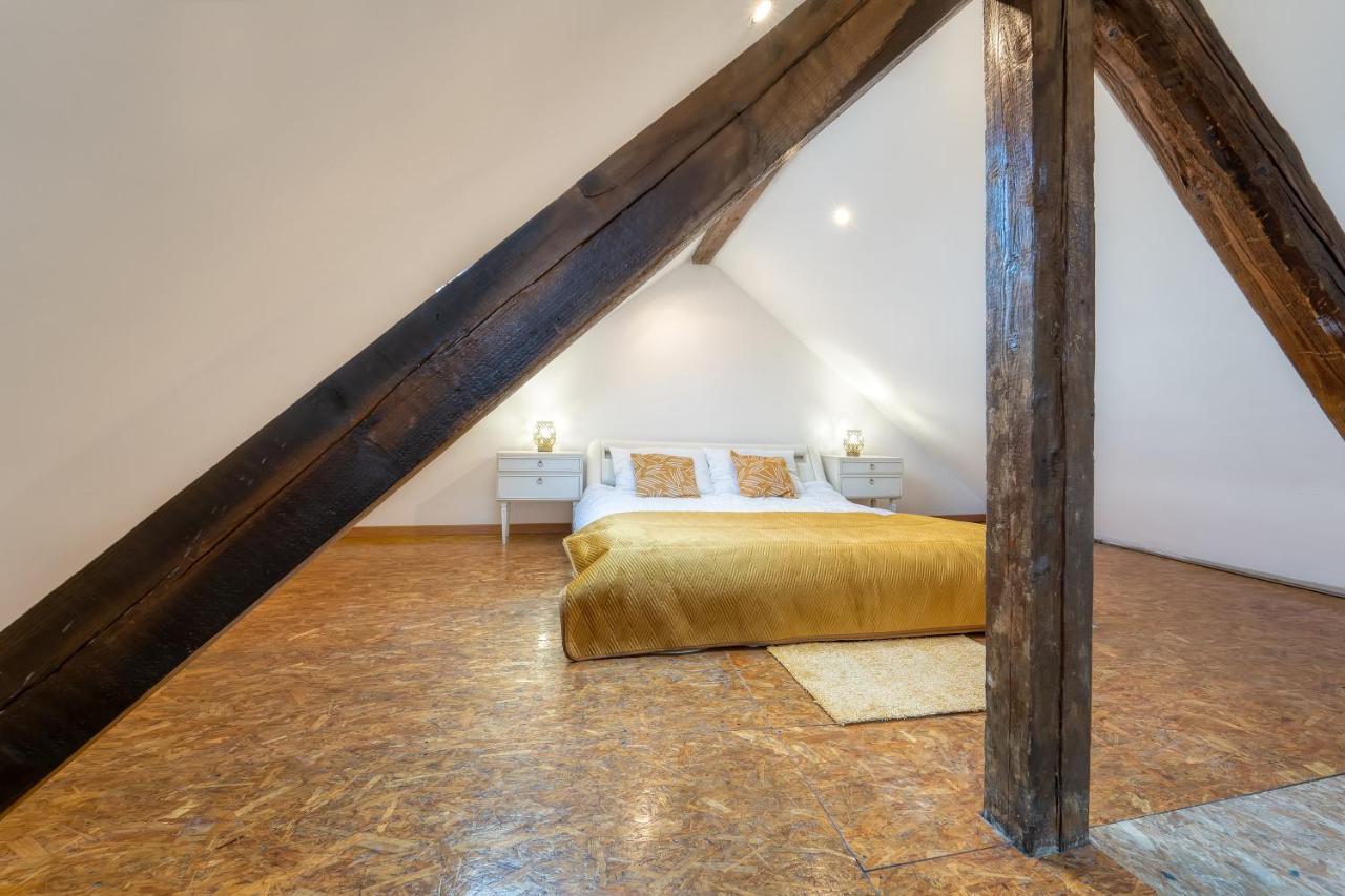 Sous Les Etoiles Metz Luxembourg Un-Sejour-A-Part Appartement Clouange Buitenkant foto