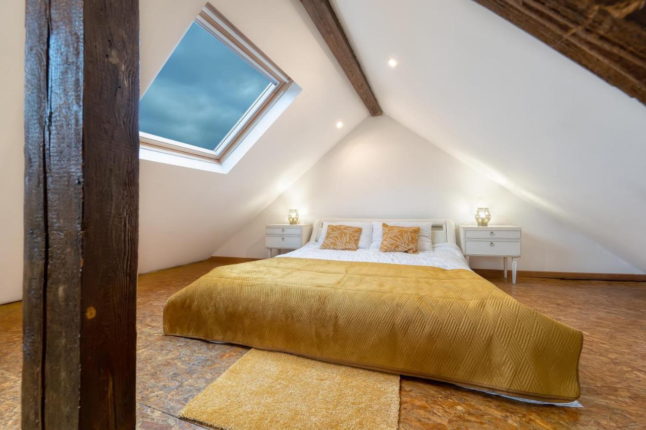 Sous Les Etoiles Metz Luxembourg Un-Sejour-A-Part Appartement Clouange Buitenkant foto